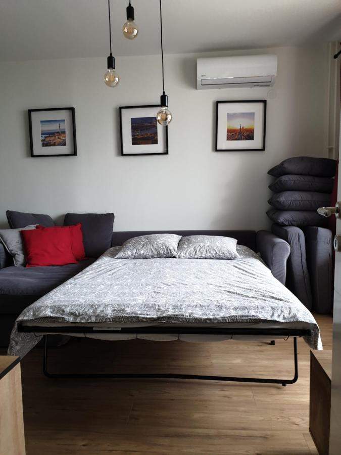 Tito Lux Apartment Belgrade Luaran gambar